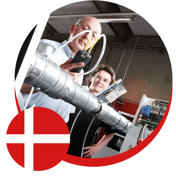 Nilan Partner 2 Nilan-asentajia työssään